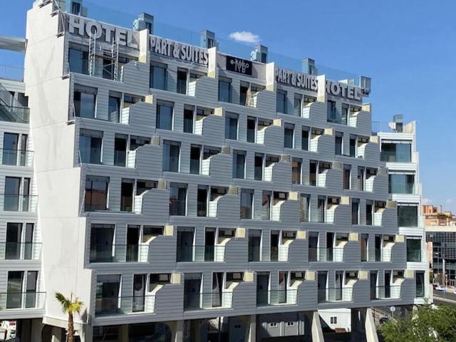 Ekilibrio Hotel & Apart-Suites Madrid Buitenkant foto